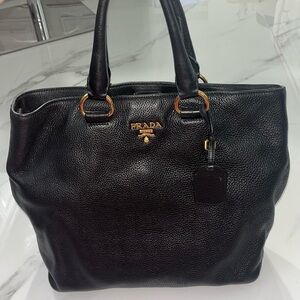 💎SALE💎 Prada black pebble leather Tote Bag